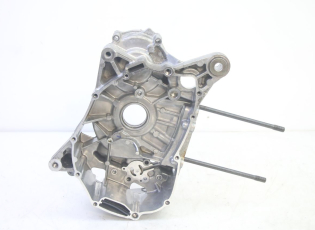 CARTER MOTEUR DROIT