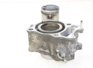 CYLINDRE PISTON