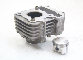 CYLINDRE PISTON