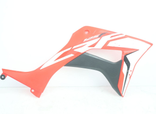 FLANC LATERAL AVANT DROIT