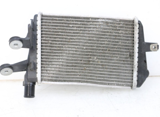 RADIATEUR GAUCHE