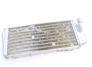 RADIATEUR GAUCHE