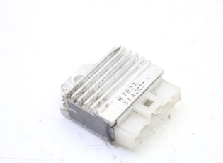 REGULATEUR CHARGE