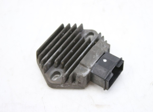 REGULATEUR CHARGE