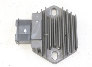 REGULATEUR CHARGE