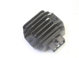 REGULATEUR CHARGE