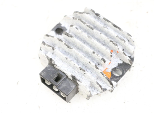 REGULATEUR CHARGE