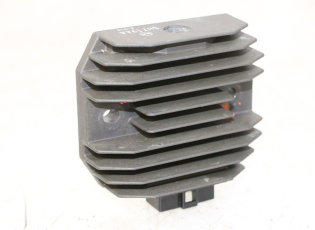 REGULATEUR CHARGE