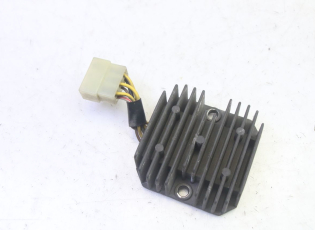 REGULATEUR CHARGE