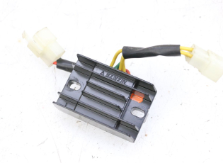 REGULATEUR CHARGE