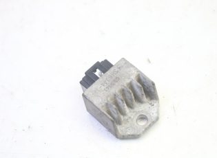 REGULATEUR CHARGE