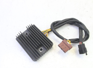 REGULATEUR CHARGE