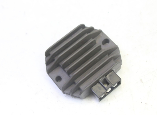 REGULATEUR CHARGE
