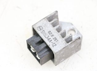 REGULATEUR CHARGE