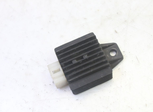 REGULATEUR CHARGE
