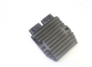 REGULATEUR CHARGE