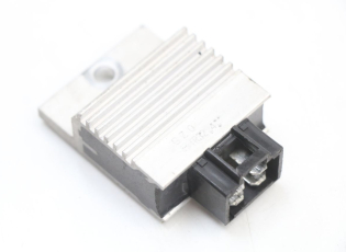 REGULATEUR CHARGE