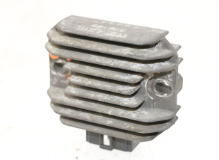 REGULATEUR CHARGE