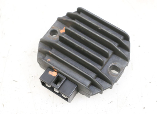 REGULATEUR CHARGE