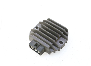 REGULATEUR CHARGE