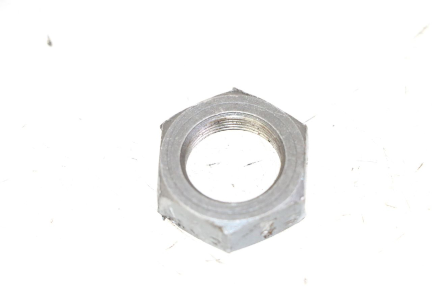photo de PORCA PINHÃO SAÍDA CAIXA DE MUDANÇAS YAMAHA FJ 36Y 1100 (1984 - 1985) - Outro ângulo de visão