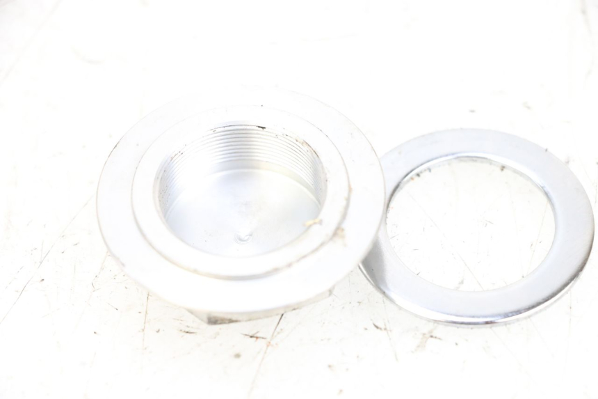 photo de PORCA DO TÊ DA FORQUILHA YAMAHA FJR ABS 1300 (2006 - 2012) - Detalhe da peça