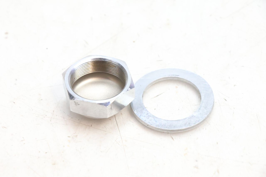 photo de PORCA DO GARFO YAMAHA FZ8 800 (2010 - 2016) - Zoom do estado de desgaste