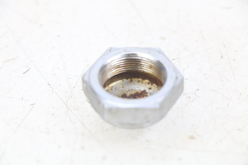 photo de PORCA DO TÊ DA FORQUILHA SUZUKI SV N 650 (1999 - 2002) - Outro ângulo de visão