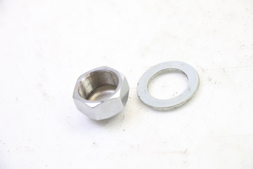 photo de PORCA DO TÊ DA FORQUILHA YAMAHA XJ6 ABS 600 (2008 - 2016) - Outro ângulo de visão