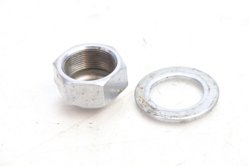 photo de PORCA DO GARFO YAMAHA XJR 1300 (1998 - 2002) - Outro ângulo de visão