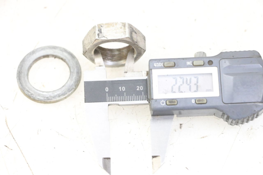 photo de PORCA DO TÊ DA GARFO YAMAHA YZ-F YZF 250 (2007 - 2013) - Detalhe da peça