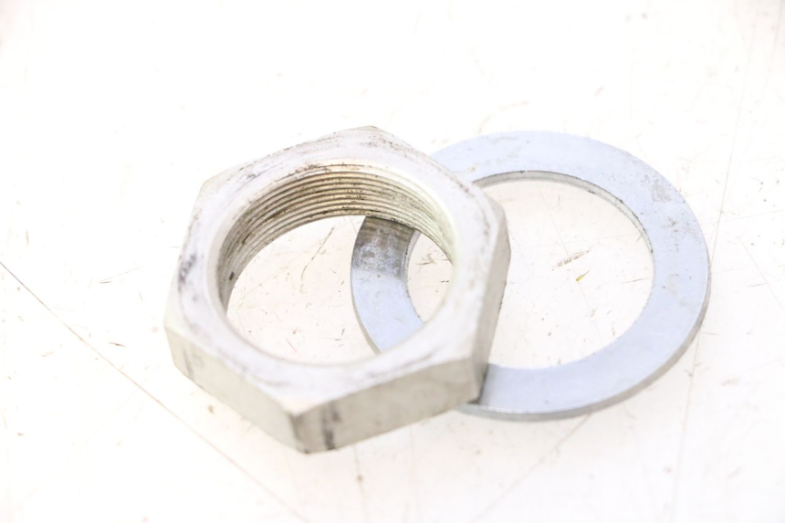 photo de PORCA DO GARFO YAMAHA YZF R6 600 (2008 - 2009) - Detalhe da peça