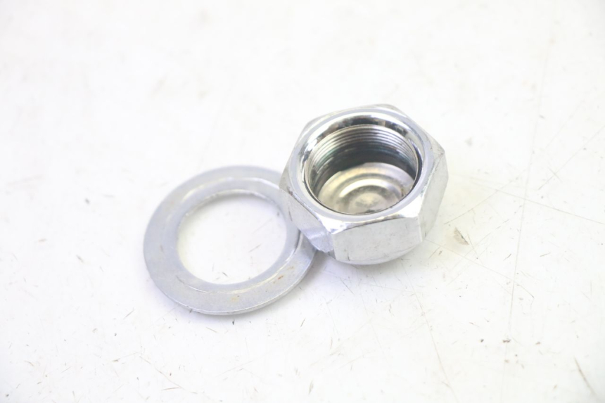 photo de PORCA DO TÊ DA FORQUILHA KYMCO ZING 125 (1997 - 2003) - Zoom do estado de desgaste