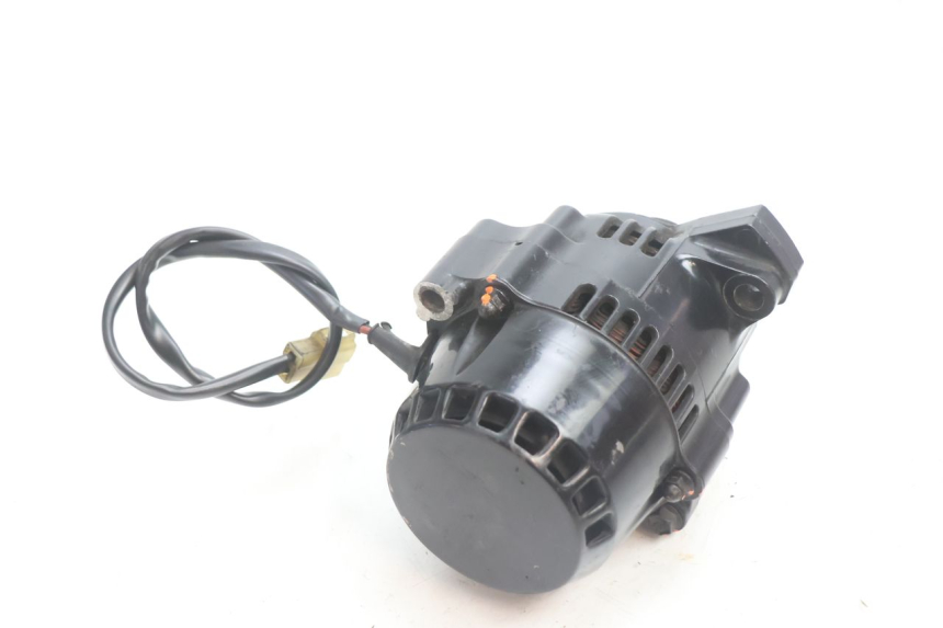 photo de Alternador KAWASAKI GPX F ZX750F 750 (1986 - 1990) - Zoom do estado de desgaste