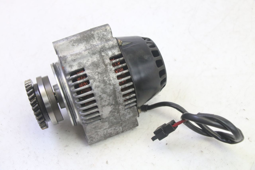 photo de ALTERNADOR SUZUKI GSF N BANDIT 600 (1996 - 1999) - Zoom do estado de desgaste