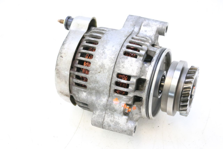 photo de Alternador SUZUKI GSF N BANDIT 1200 (2001 - 2005) - Estado da superfície