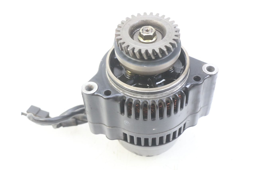 photo de ALTERNADOR SUZUKI GSX-F GSX  F 1100 (1988 - 1994) - Detalhe da peça