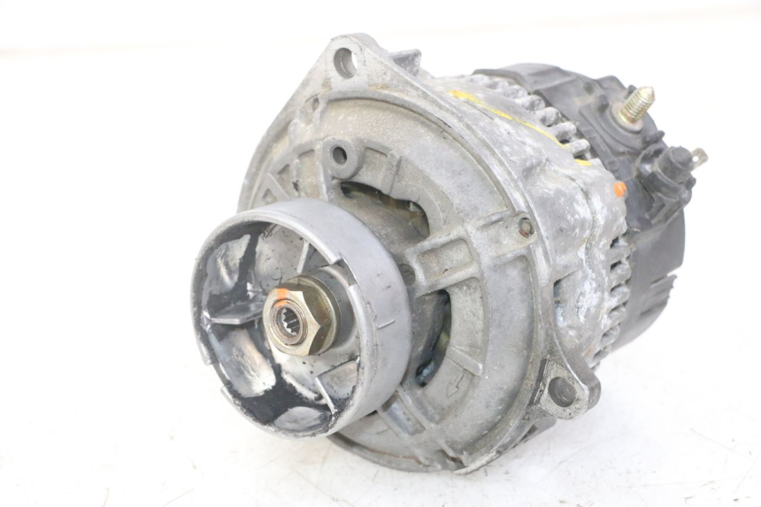 photo de ALTERNADOR BMW K 75 RT 750 (1989 - 1997) - Vista principal