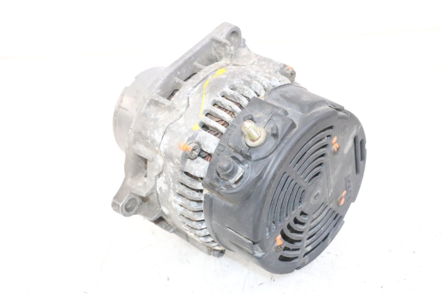 photo de ALTERNADOR BMW K 75 RT 750 (1989 - 1997) - Pontos de fixação