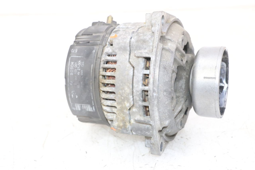 photo de ALTERNADOR BMW K 75 RT 750 (1989 - 1997) - Peça verificada