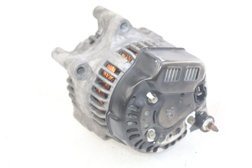 photo de ALTERNADOR TRIUMPH SPRINT ST 955 (1999 - 2001) - Detalhe da peça