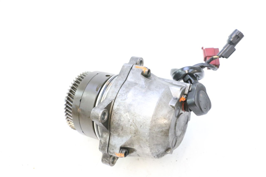 photo de Alternador HONDA ST PAN EUROPEAN 1100 (1990 - 2002) - Detalhe da peça