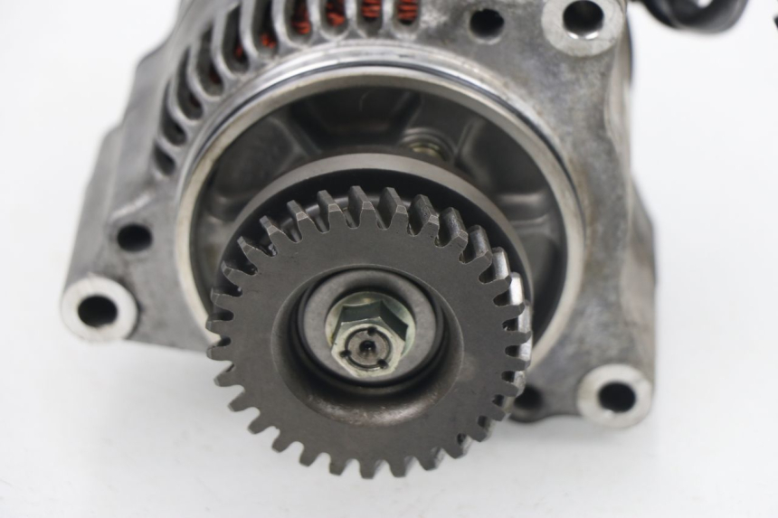photo de ALTERNADOR SUZUKI GSXF GSX F 600 (1988 - 1997) - Pontos de fixação
