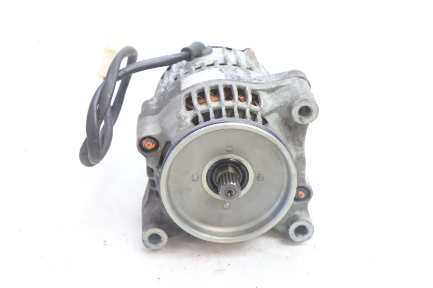 photo de Alternador YAMAHA XJR 1300 (1998 - 2002) - Outro ângulo de visão