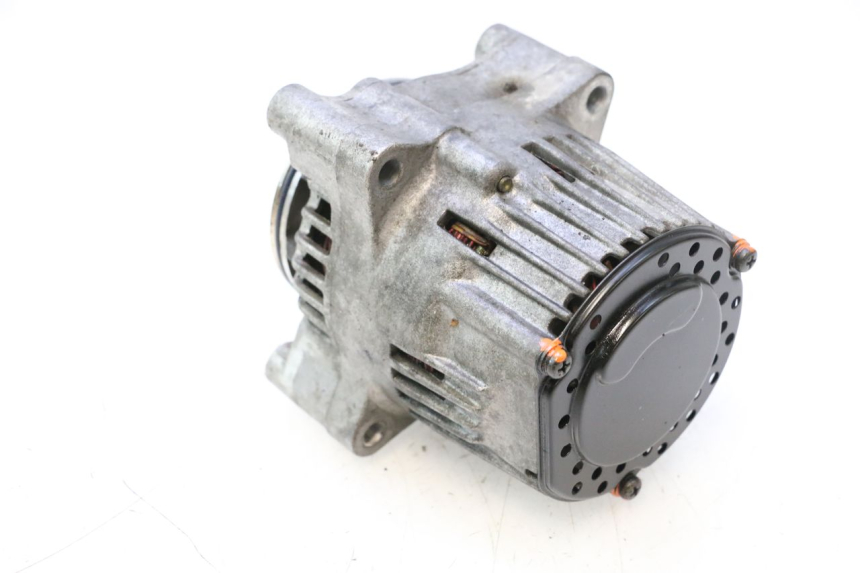 photo de Alternador YAMAHA YZF R GENESIS 750 (1993 - 1998) - Zoom do estado de desgaste