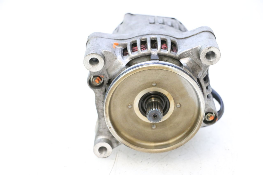 photo de Alternador YAMAHA YZF R GENESIS 750 (1993 - 1998) - Peça verificada
