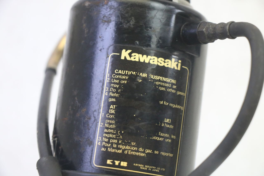 photo de AMORTECEDOR TRASEIRO KAWASAKI GPZ RX 1000 (1986 - 1988) - Pontos de fixação