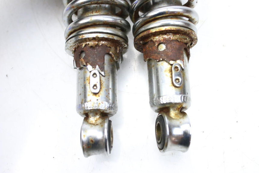 photo de AMORTECEDOR TRASEIRO SYM HUSKY 125 (1999 - 2005) - Outro ângulo de visão