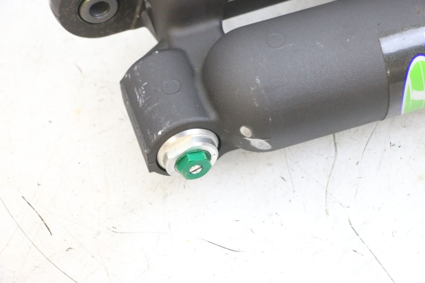 photo de AMORTECEDOR TRASEIRO KAWASAKI KXF KX-F 250 (2017 - 2019) - Pontos de fixação