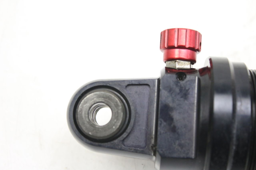 photo de AMORTECEDOR TRASEIRO TRIUMPH SPRINT ST 955 (1999 - 2001) - Zoom do estado de desgaste